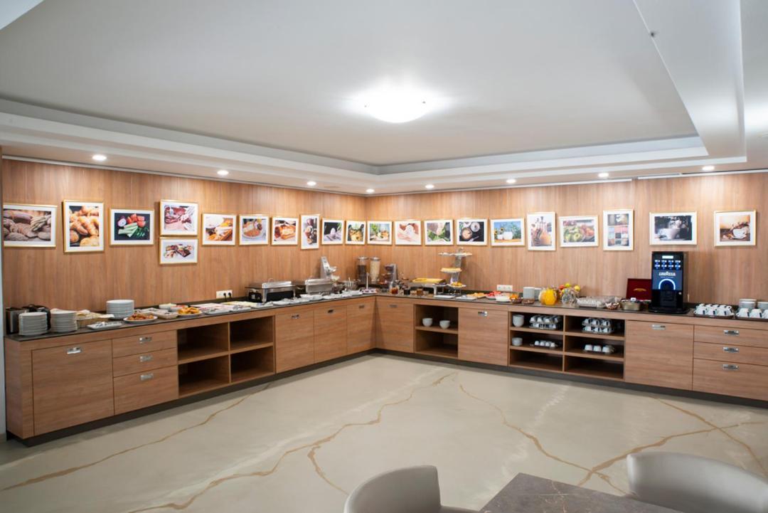 โรงแรมเลเจนด์ส โซเฟีย ภายนอก รูปภาพ
